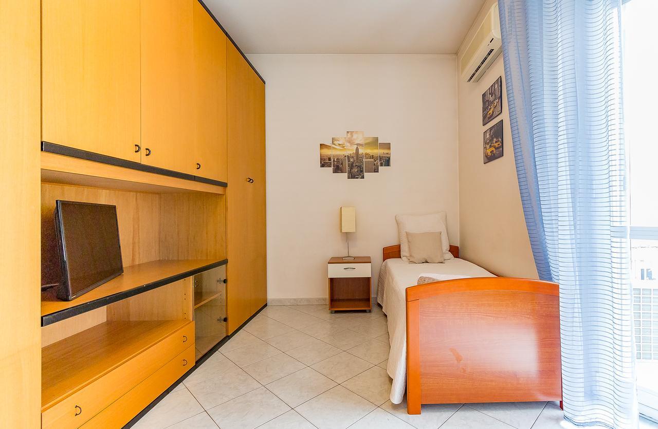 Alessia'S Flat- Darsena Porta Genova M2 Lägenhet Milano Exteriör bild