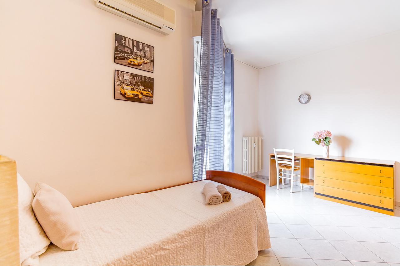 Alessia'S Flat- Darsena Porta Genova M2 Lägenhet Milano Exteriör bild