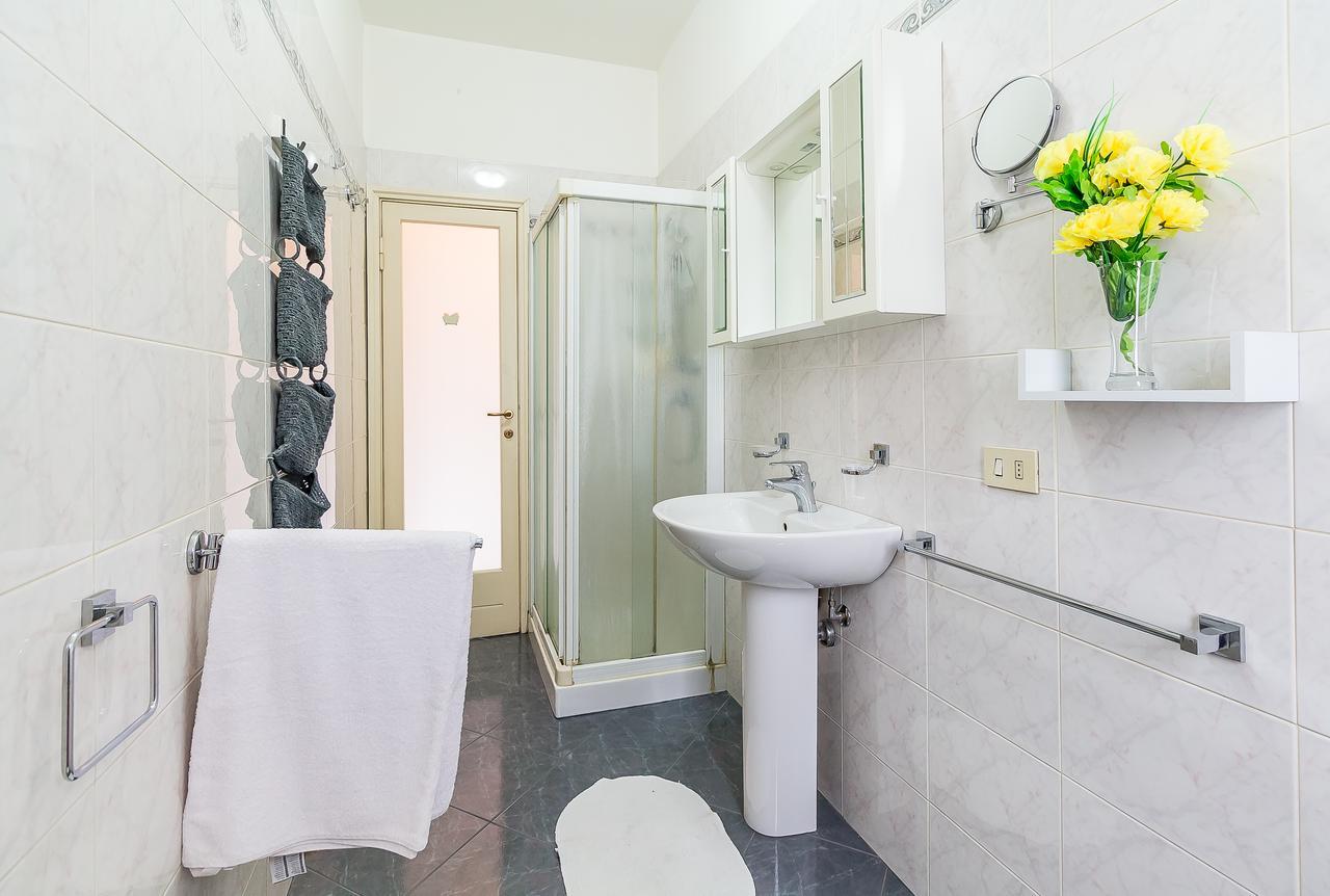 Alessia'S Flat- Darsena Porta Genova M2 Lägenhet Milano Exteriör bild